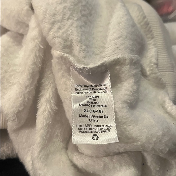 3/$15. Joyspun sweatshirt JR. XL 16/18 - Picture 4 of 4